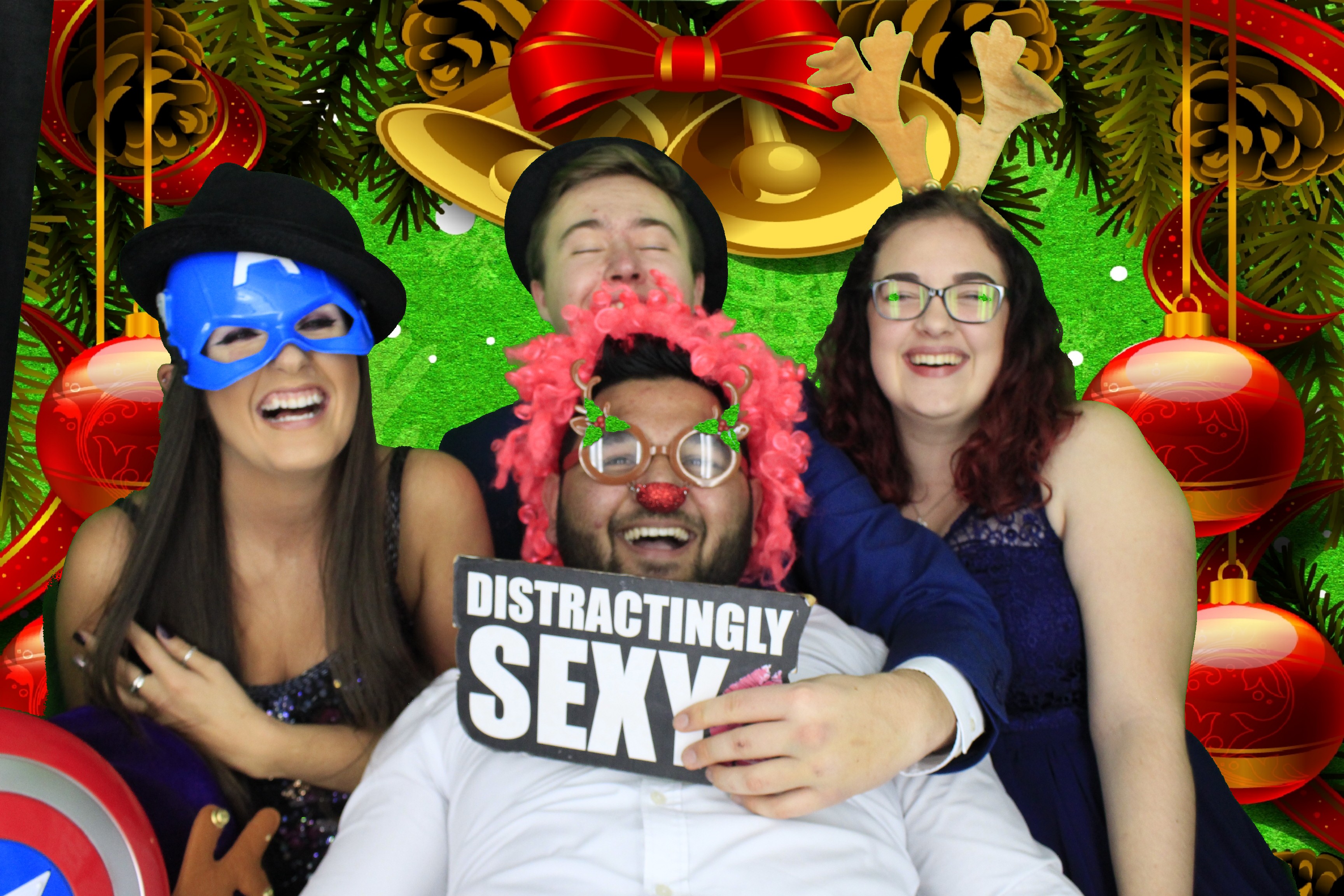 Siemens Christmas Party | View more photos from the event at gallery.myphotoboothexperience.co.uk/u/MyPhotoBoothExperienceLtd/Siemens-Christmas-Party